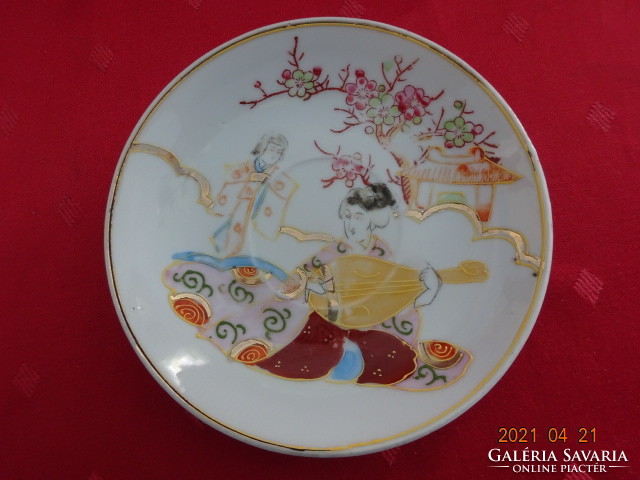 Japanese porcelain teacup coaster, diameter 14 cm. He has!