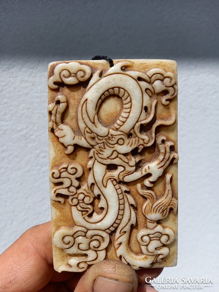 Kínai jade amulett. c1950.Antik