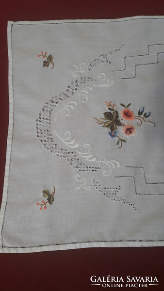 Tablecloth fair 70% discount embroidered runner tablecloth