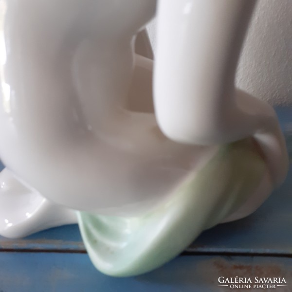 Aquincum porcelain female nude 24 × 13 cm