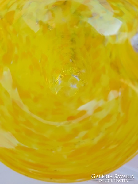 Gyönyörű üveg sárga szakított  kosár  üvegkosár nosztalgia Gyűjtői  darab  /Karcagi Berekfürdői/