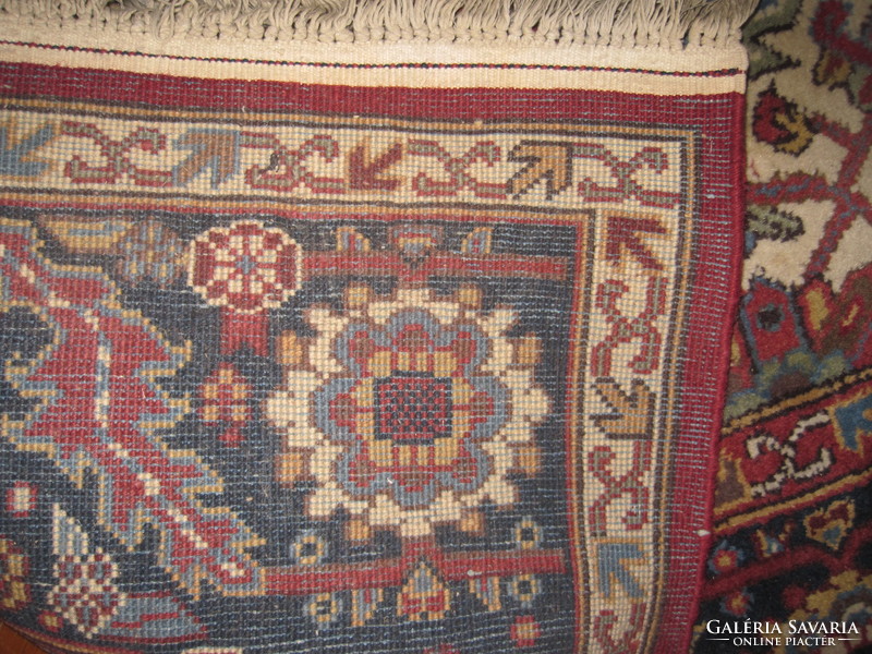 Hatalmas csodás iráni szőnyeg !