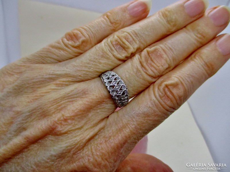 Szép régi  kézműves ezüstgyűrű