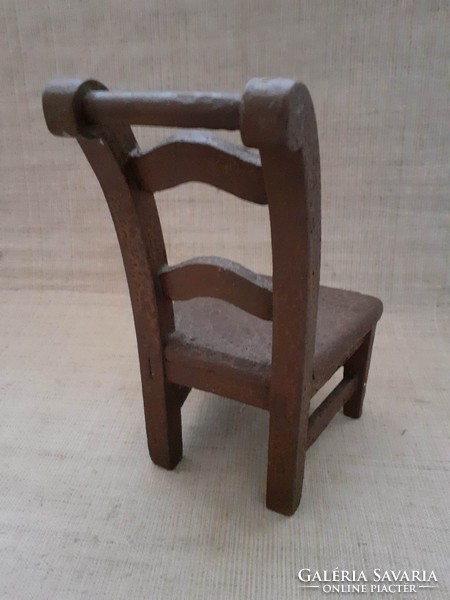 Old beautiful condition matyo baby antique exam work with wooden chair oh matyo small tablecloth in one