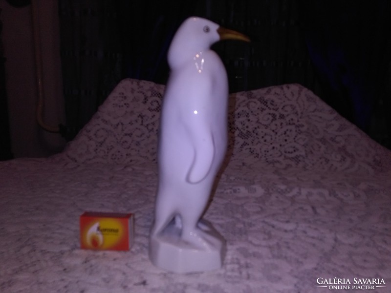 Old raven house penguin figure with a golden beak, nipp - 24.5 cm