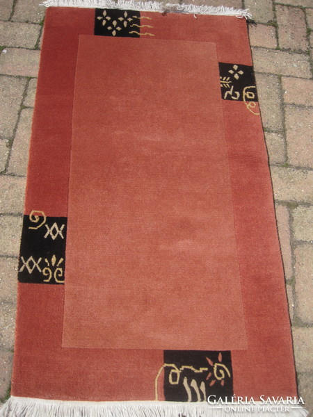 Nepáli mályva színű szőnyeg !