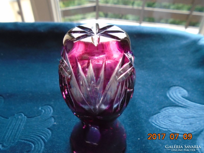 Ametiszt kristály üveg vastag falú  csiszolt kis váza