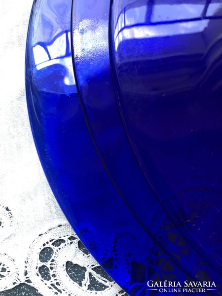 Hatalmas méretű, gyönyörű kék kerek üveg lap tálaló, tányér 4 db