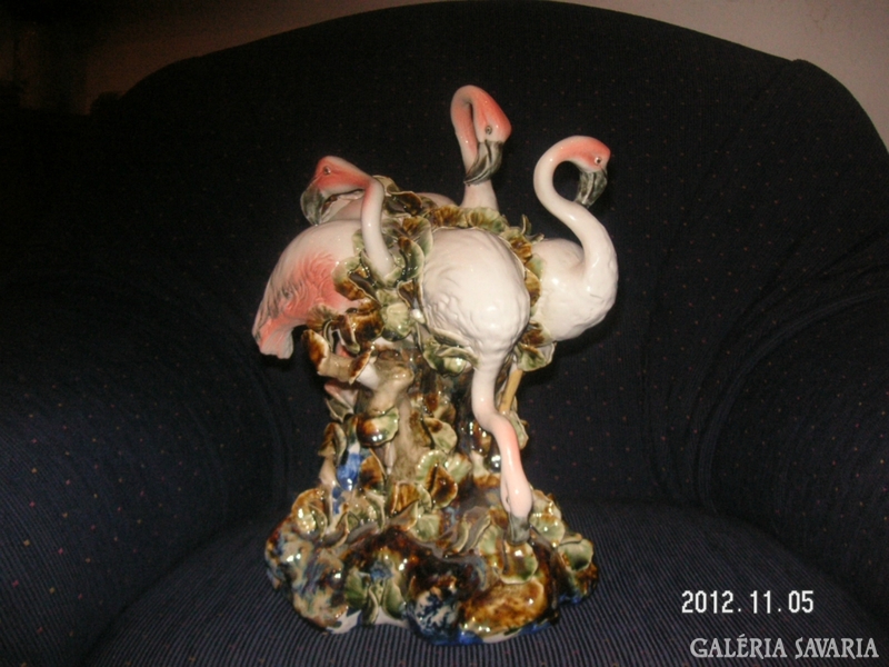 Flamingos, very spectacular, fine porcelain object of good quality