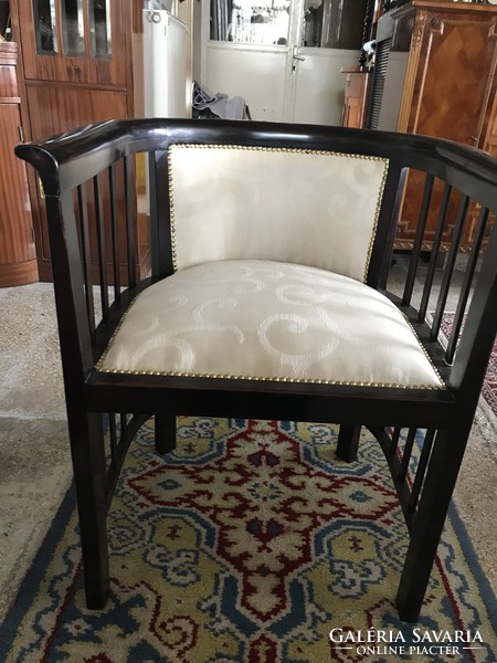 Hoffmann karos szék