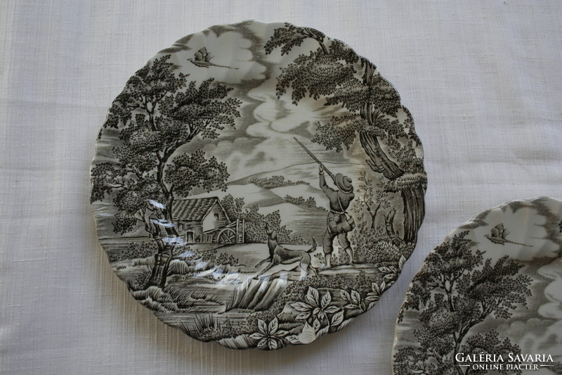 The hunter by myott vintage English hunter scene brown faience plate 2 pieces in one
