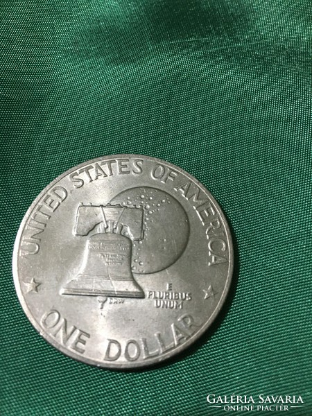 Egy dollar 1976