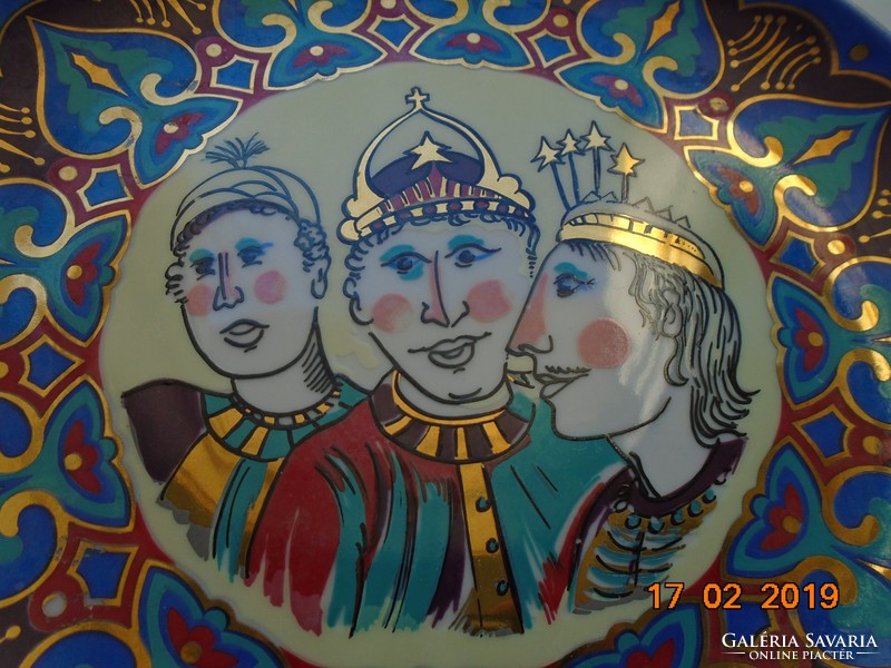 Signed, dated, modern version of the 3 kings of Christmas, made to unique order, decorative plate