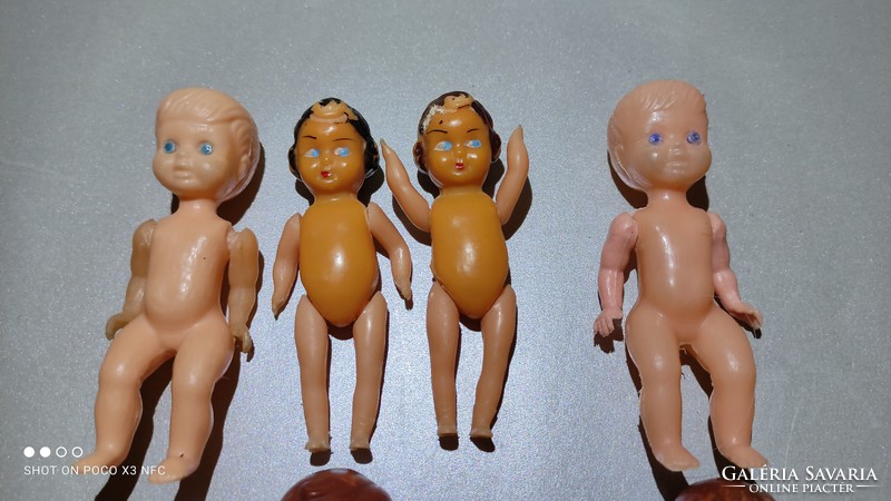 It's worth buying now! Vintage tiny rubber and plastic baby dolls 11 pieces in one