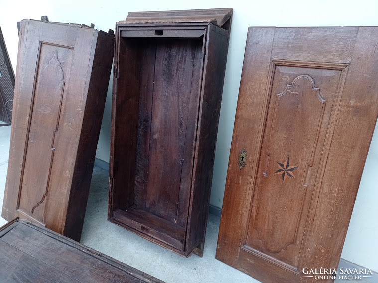 Antik biedermeier szétszedhetős faragott intarziás ruhás szekrény 1800 as évek eleje 4207