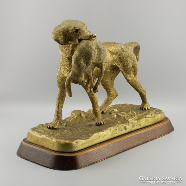 Régi bronz vadászkutya szobor