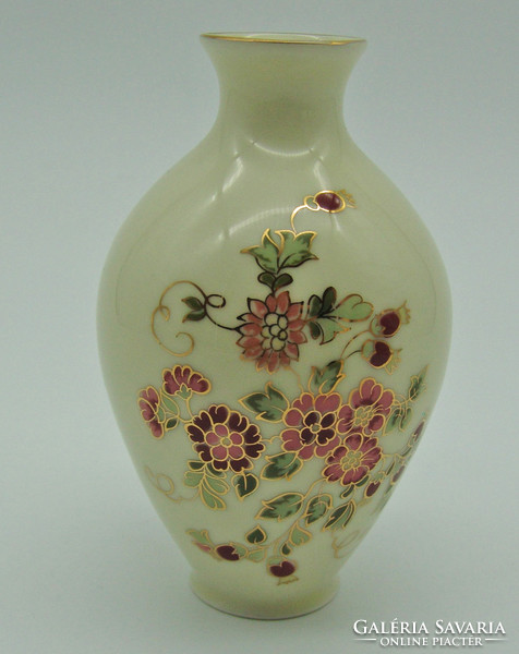 B623 Zsolnay virágmintás váza 14 cm - hibátlan szép állapotban