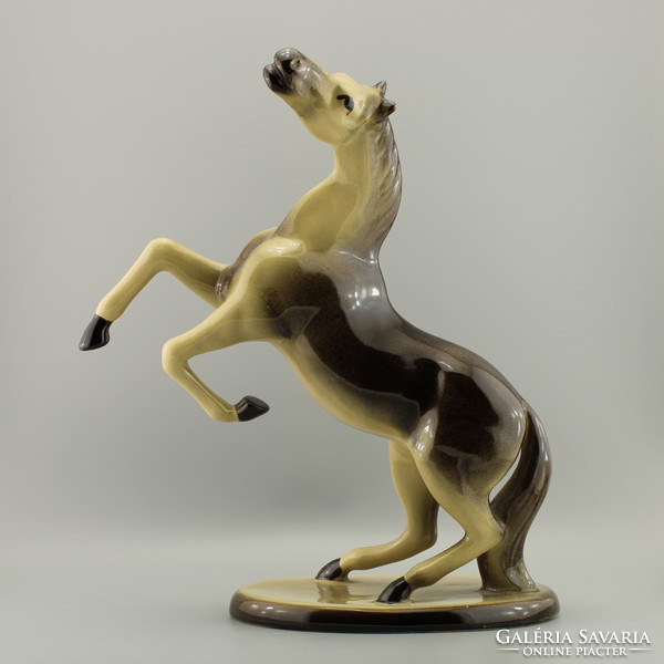 Horse statue, vintage porcelain horse statue