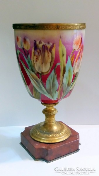 Antik Francia Porcelán Váza Márvány Aranyozott Bronz és kézzel festett Tulipán díszítéssel