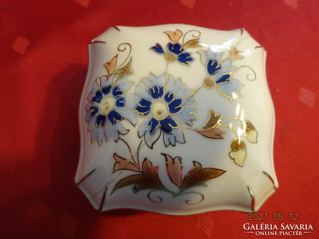 Zsolnay porcelain, cornflower patterned bonbonier. He has!