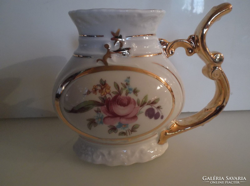Pourer - marked - gold-plated - Czechoslovakia - 14 x 11.5 x 6 cm - porcelain - not worn - perfect