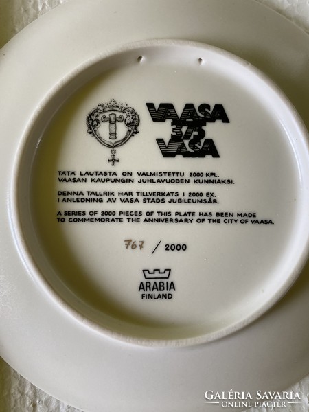 Arabia Finland sorszámozott dísz porcelán tányér