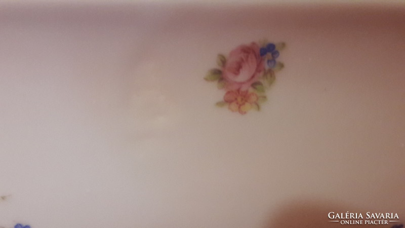 Kis rózsás porcelán köretes tál