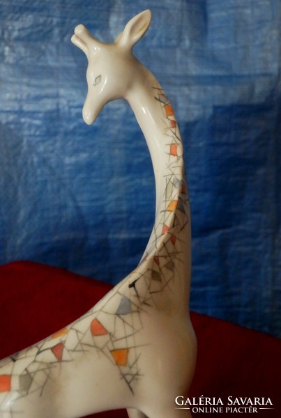 Aquincum art deco giraffe