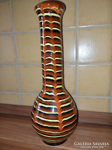 Kerámia csíkos  váza 30 cm