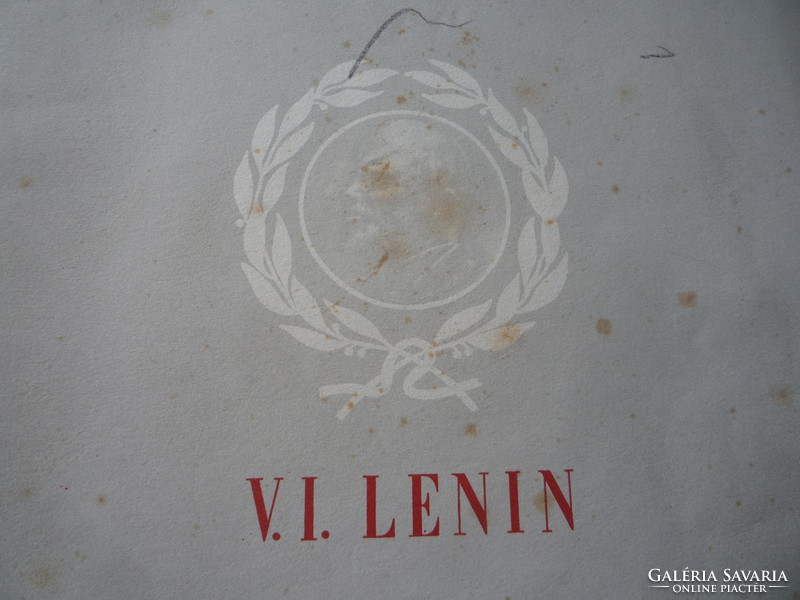 Lenin album.