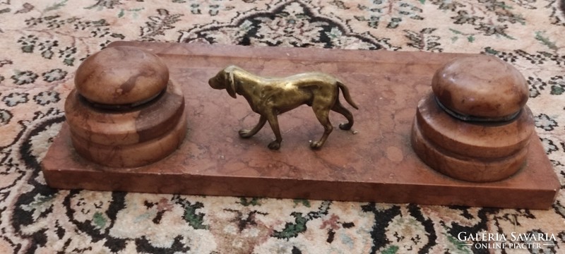 Akció! Antik Íróasztal, tintatartó vörös màrvàny, Bronz kutya szobor, tintatartó, tolltartó