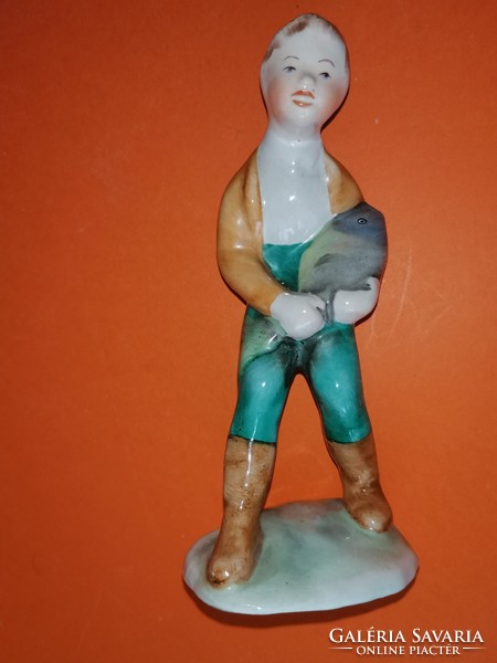 Nagyon ritka Bodrogkeresztúri halárus fiú kerámia szobor