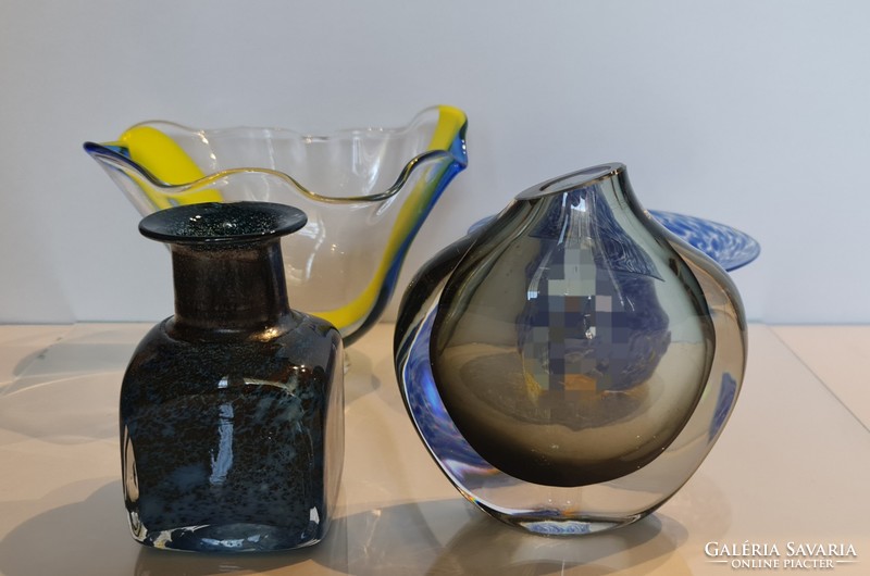 Blue vase by Kosta boda Bertil Vallien
