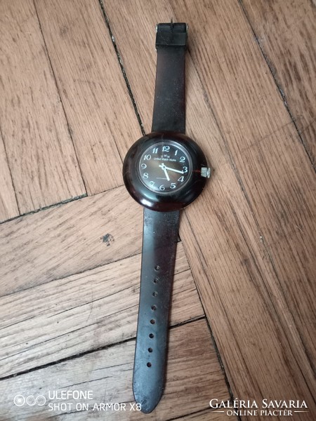 Ritka 1970-es évekbeli működő műanyag mechanikus United Watch Works karóra