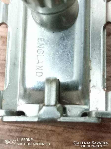Angol gyártású Gillette borotva eredeti dobozában