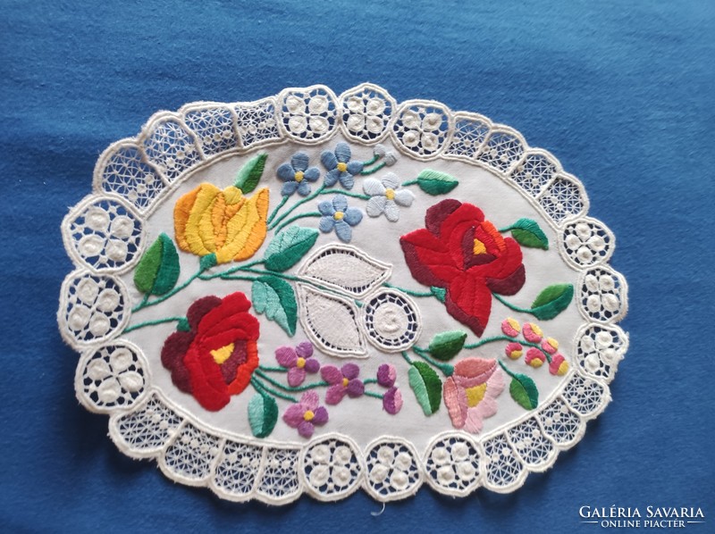 Kalocsa embroidered tablecloths (5 pcs)