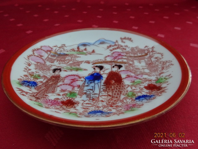 Japanese porcelain teacup coaster, diameter 13.5 cm. He has!