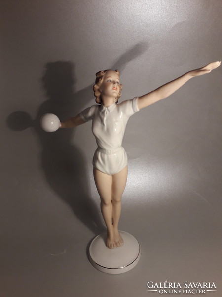 Ritka  Schau Bach Kunst porcelán röplabdázó szertornász nő szobor figura