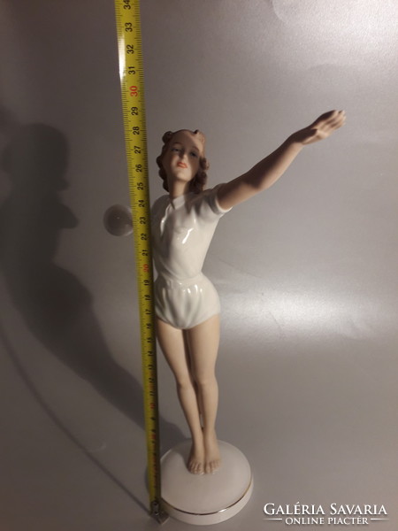 Rare schau bach kunst porcelain volleyball player gymnast woman statue figure