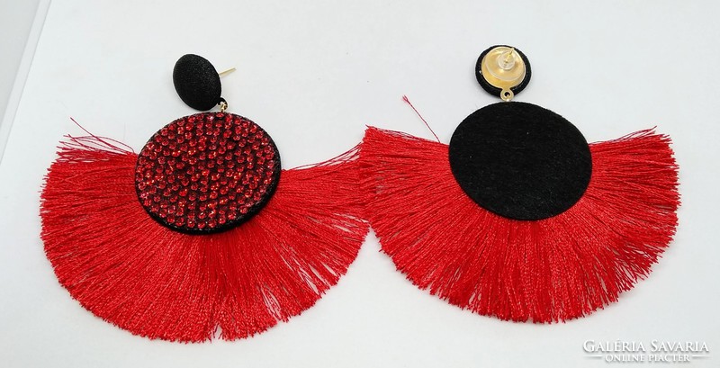 Latin stílusú piros-fekete textil fülbevaló