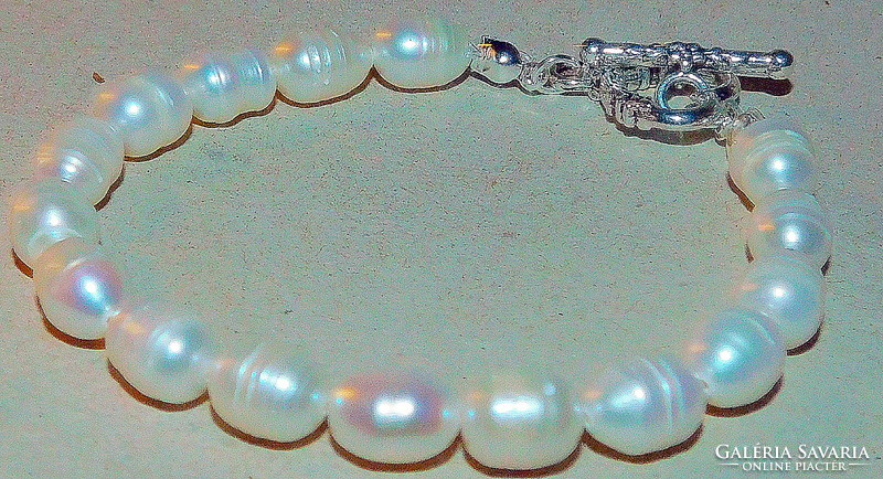 Off-white Japanese biwa genuine pearl bracelet with ornate clasp