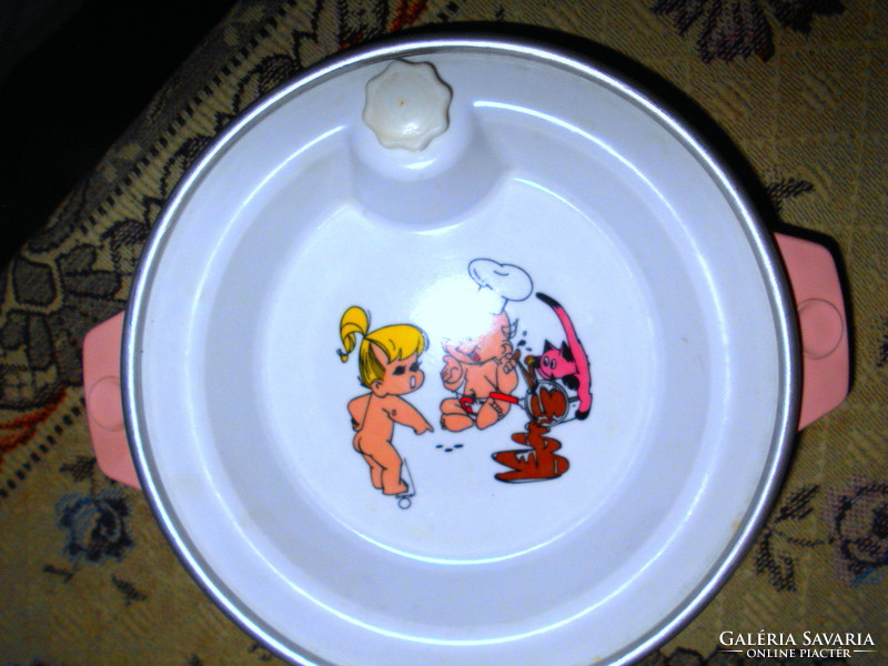 Chicco Jelzett  melegentartó zománc tányér lassan evő  babáknak