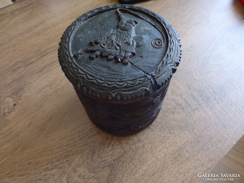 Antique cylindrical carved box with master mark on the bottom