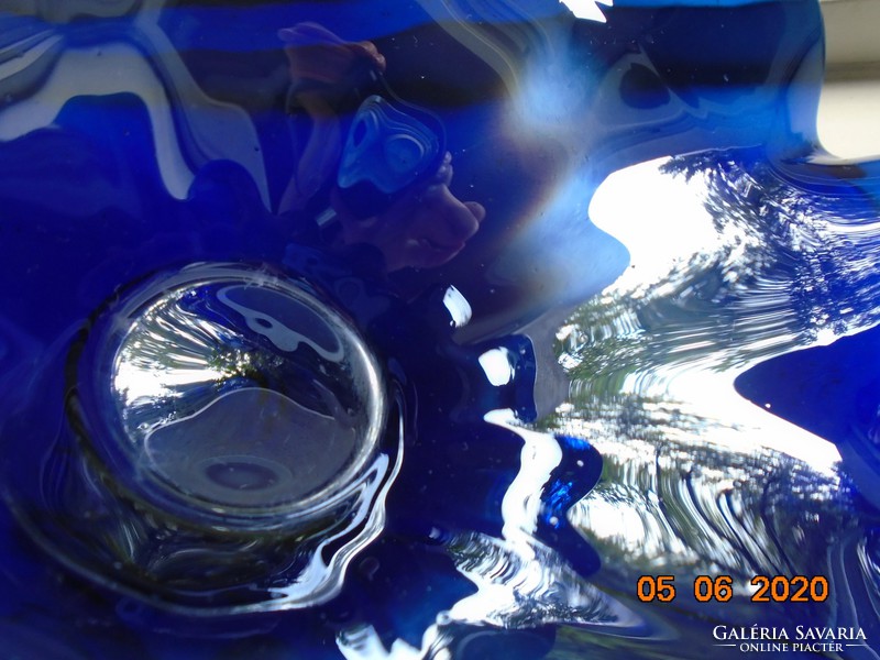 Muránói kobaltkék virágkehely formájú fodros nehéz üveg dísztál