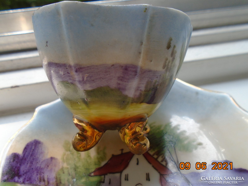 Panoramikus tájképpel kézzel festett 4 lábacskás kávés csésze alátéttel