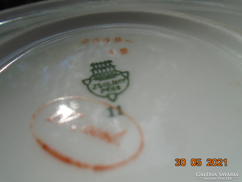 Zsolnay shield seal, platinum decorative strip, fruit patterned tea pourer