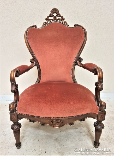 A359 beautiful antique carved baroque armchair