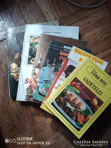 Különleges hat darabos szakácskönyv gyűjtemény