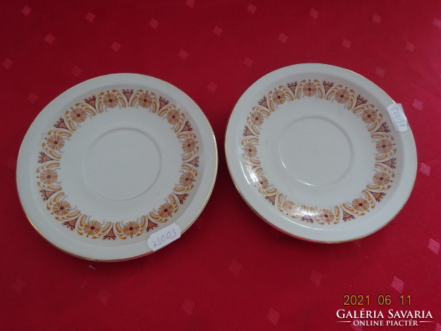 Chinese porcelain teacup coaster, diameter 15.5 cm. He has!