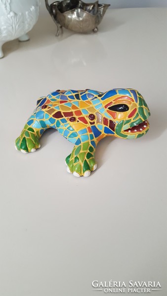 Art montfalcon, Barcelona, hand painted, mosaic lizard figure